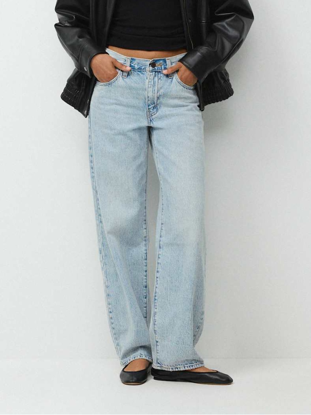 ARITZIA - Levi's Baggy Dad Women’s Jeans (Size 30)